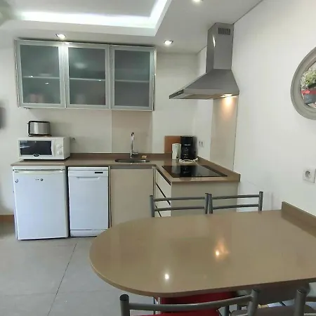 Апартаменты 3 Pieces A Cauterets, Proche Thermes Et Telecabine, Avec Wifi Et Parking - Fr-1-234-144
